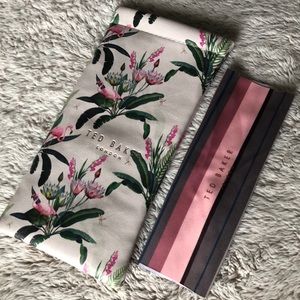 Ted Baker Glasses Case